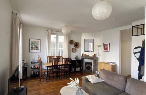 Cite Rouge Apartment | Appartement Colonel Fabien