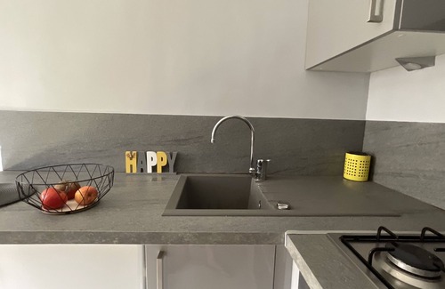 Le Bourg Apartment | APPARTEMENT COLORS by REINE DU SUD, HAVEN OF PEACE IN THE HEART OF NARBONNE