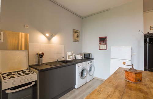 Bons-Tassily Apartment | Appartement Comfortable dans Chateau XVII ème s