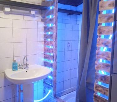 Morez Apartment | Appartement confortable a Hauts de Bienne 35 m² Parking inclus
