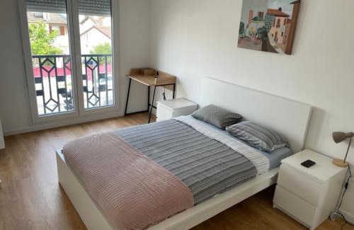 Le Blanc-Mesnil Apartment | Appartement Cosy proche PARIS CDG parking