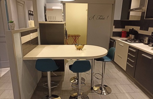 Le Coteau Apartment | Appartement Cosy Situé Dans la Loire, à 1H de Lyon, Clermont-ferrand et Vichy