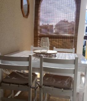 Le Barcares Apartment | Appartement Cosy sur la Presqu'île de Cap Coudalere avec terrasse, aire de jeux d'enfants, parking