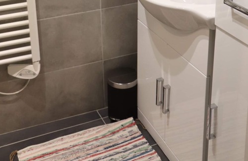 Briancon Apartment | Appartement Dans une Maison de Pays Avec Jardin