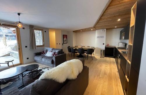 Les Carroz-d'Araches Apartment | Appartement de standing, pied des pistes, 4 chambres, 8 pers, parking, WIFI - FR-1-572-277