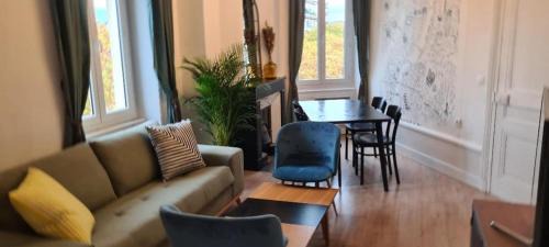 Voltaire - Saint Amour Apartment | Appartement deux chambres - Garibaldi