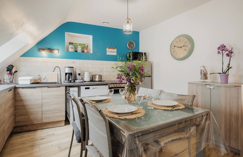 Baguer-Pican Apartment | 'Appartement Du Bonheur' with Shared Terrace and Wi-Fi