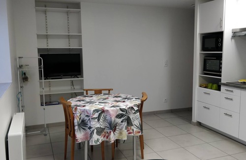 Seyssuel Apartment | Appartement Entièrement Équipé et Meublé