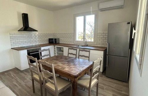 Calenzana Apartment | Appartement Entre mer et Montagne Avec Beau Jardin