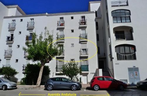 San Luis de Sabinillas Apartment | Appartement Punta Almina 100 m from t h e sea