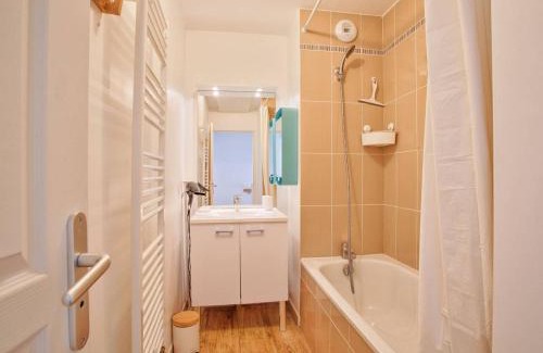 Le Home Apartment | Appartement familial à 250m du golf et de la plage, parking inclus - Varaville - FR-1-788-16