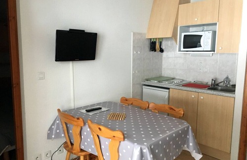 Thollon-les-Memises Apartment | Appartement Chaleureux, Ambiance Montagne en Front de Neige