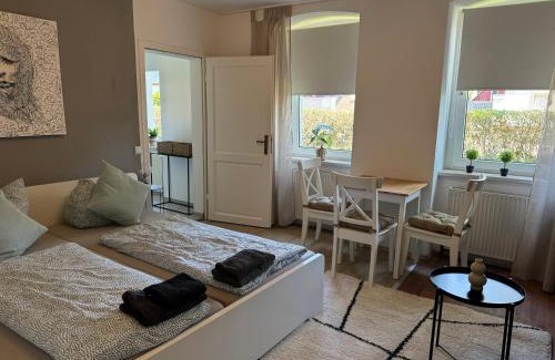 Ortslage Trotha Apartment | Appartement "Hannes" inklusive Parkplatz