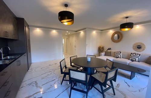 Juan-les-Pins Apartment | Appartement Juan les Pins