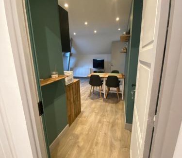 Saulchery Apartment | Appartement l antre deux vignes