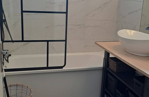 Troyes Apartment | Appartement Le Gambetta - Centre Ville Troyes # Wifi