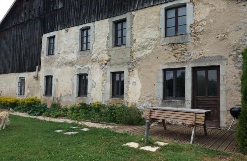 Malpas Apartment | Appartement meublé agréable au cœur du massif du Jura