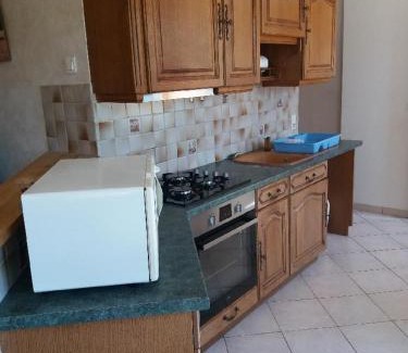Malpas Apartment | Appartement meublé agréable au cœur du massif du Jura