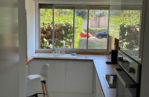 Mazargues Apartment | Appartement Michelet Vélodrome 80 m2 avec 90 m2 jardin