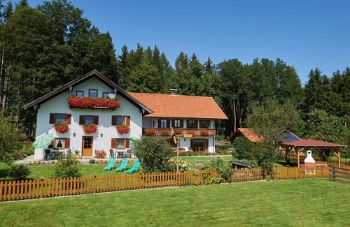 Ainring Apartment | Appartement mit Balkon