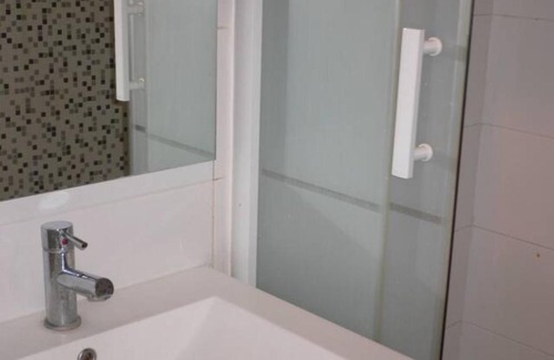 Coteaux Ouest Apartment | Appartement Nickel et confortable