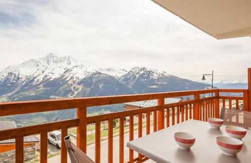 Les Eucherts Apartment | Appartement près des pistes avec WIFI gratuit et balcon - FR-1-275-133