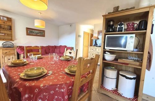 Cohennoz Apartment | Appartement spacieux 4 pièces à Crest-Voland, 6 pers., balcon, piscine chauffée, garage, proche pistes - FR-1-595-63