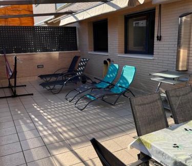 Roses Town Center Apartment | Appartement standing 58m plage à 3mn en voiture