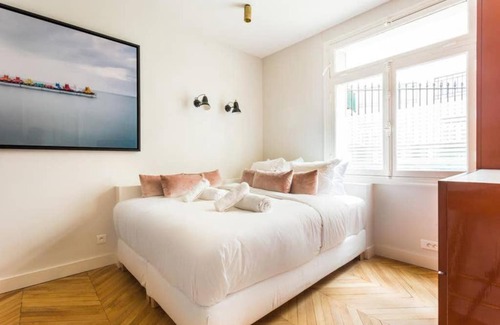 16th Arrondissement Apartment | Appartement Studio Trocadéro