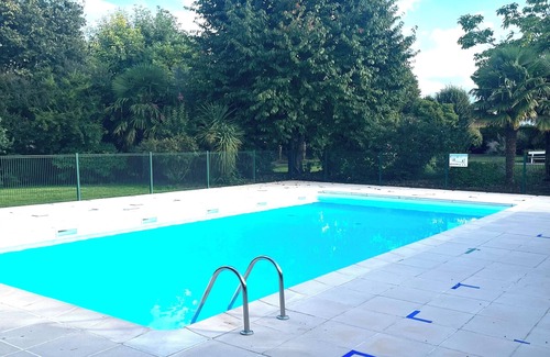 Marans Apartment | Appartement T2 - Résidence Avec Piscine et Parc