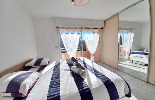Frejus Plage Apartment | Appartement T4 92M2 pour 6 pers à 400m de la plage