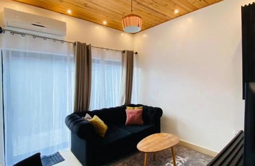 Littoral Department Apartment | Appartement une chambre salon