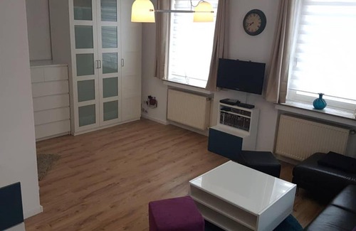 Schoetmar Apartment | Appartement Vanille, Ferienwohnung mit eigenem Eingang, wie ein kleines Haus