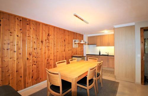 Evolene Apartment | Appartement Veisivis 74 - Tout confort avec piscine