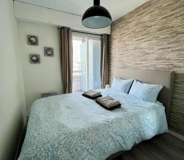 Courseulles-sur-Mer Apartment | Appartement vue mer et marina, Loggia - Parking