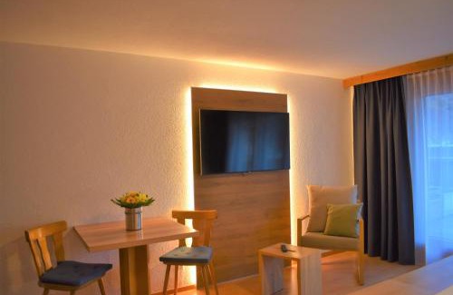 Taesch Apartment | Appartementhaus Crystal