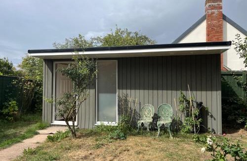 Pill Apartment | Apple Tree Chalet