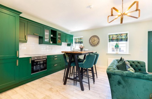 Navan Apartment | Apples Jade Apartment