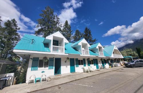 East Kootenay Apartment | AppleTree Inn
