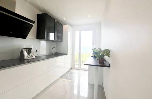 Cros-de-Cagnes Apartment | Appt 2 bd-4 pers-Pool wifi Tennis Park-Sea view