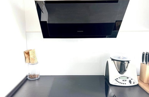 Cros-de-Cagnes Apartment | Appt 2 bd-4 pers-Pool wifi Tennis Park-Sea view