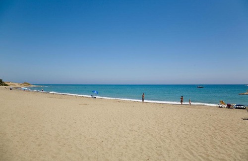 New Golden Mile Apartment | Appt 401-3-Bed-Heaven Beach-Paseo-All year heated pool-Free Bikes