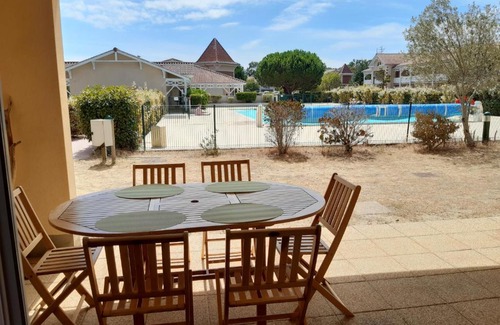 Soulac-sur-Mer Apartment | Appt 40m2 Résidence 3* 10mn plages