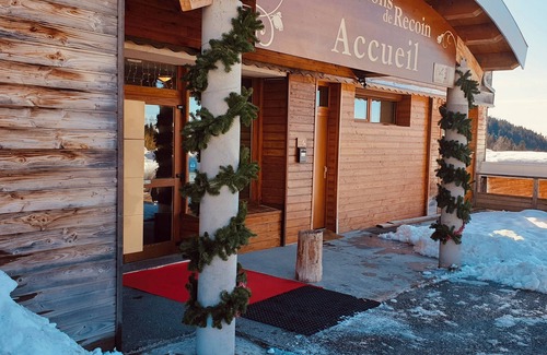 Chamrousse Apartment | Appt 6 pers pied des pistes "Sunny Slopes" Les Balcons du Recoin Chamrousse