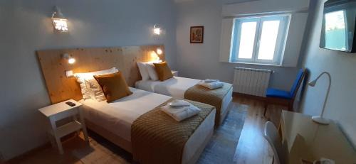 Apra Bed & Breakfast | ApraHouseLoule Guesthouse