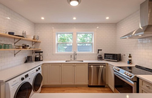 Wolfville Apartment | Apt 1 - Wonderful 2Bedroom Suite