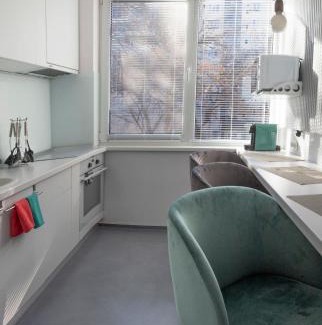 Old Town Apartment | Apt 4 Kicks