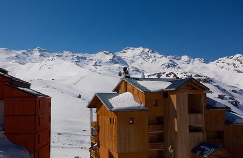 Val-Thorens Apartment | apt 4 people, very cozy and functional, 2 separate bedrooms, mountain view, south exposure,.