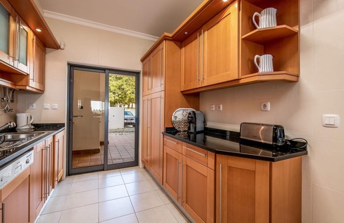 Albardeira Apartment | Apt. Alba near Meia Praia beach