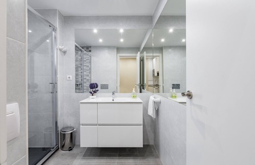 Trafalgar Apartment | Apt. City center-Wifi AC/Heating